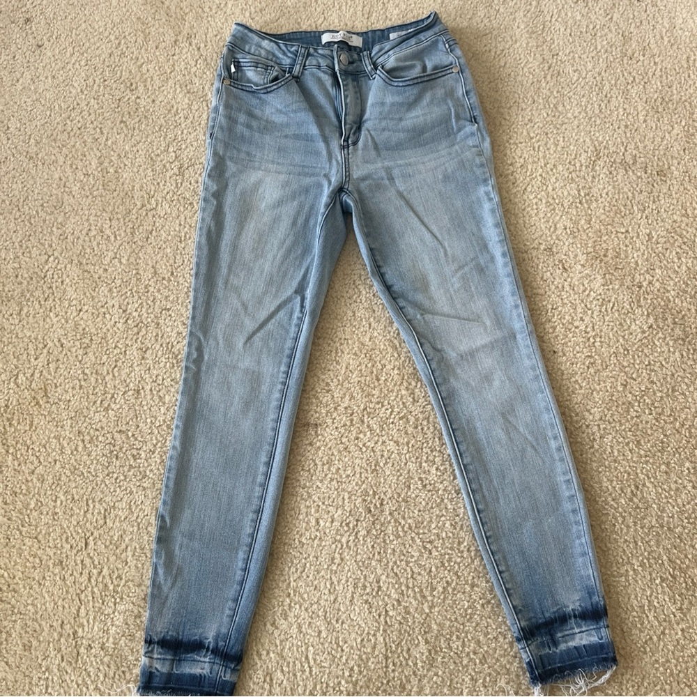 Women’s Judy Blue Light Wash Skinny Jeans